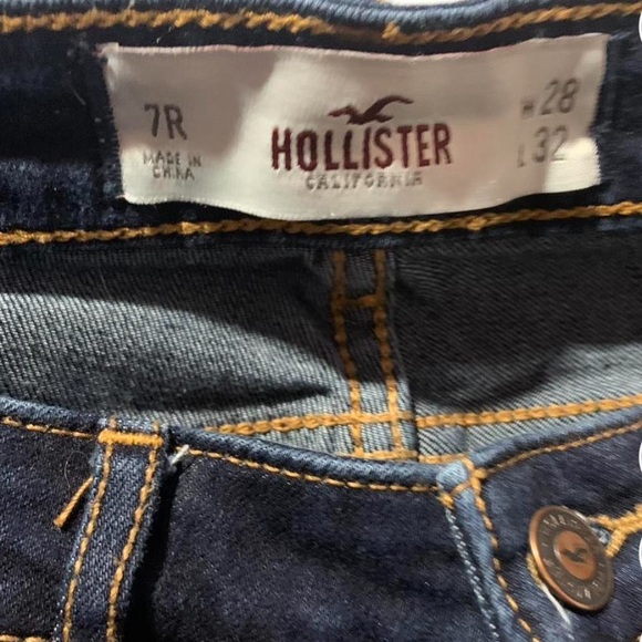 Hollister Dark Blue Skinny Jeans - Picture 2 of 2